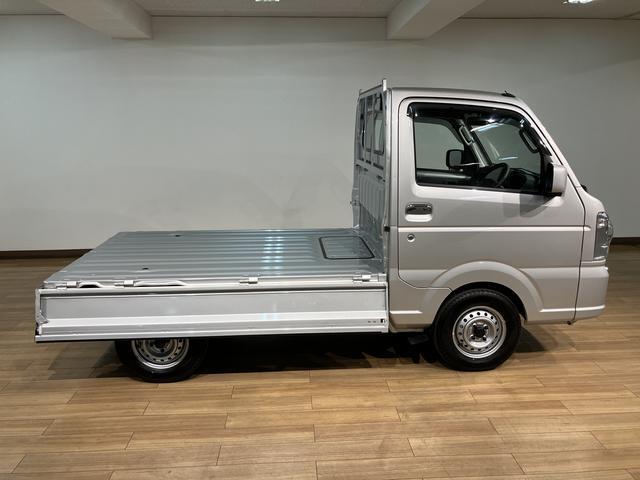 クリッパートラックＧＸ　パートタイム４ＷＤ／ナビ／ドラレコ／ＬＥＤヘッドライト令和６年式／走行０．６万キロ／パートタイム４ＷＤ／ナビ／ドラレコ／ＬＥＤヘッドライト／衝突軽減ブレーキ／キーレスエントリー／パワーウィンド／電動格納式ドアミラー／オートライト（大阪府）の中古車