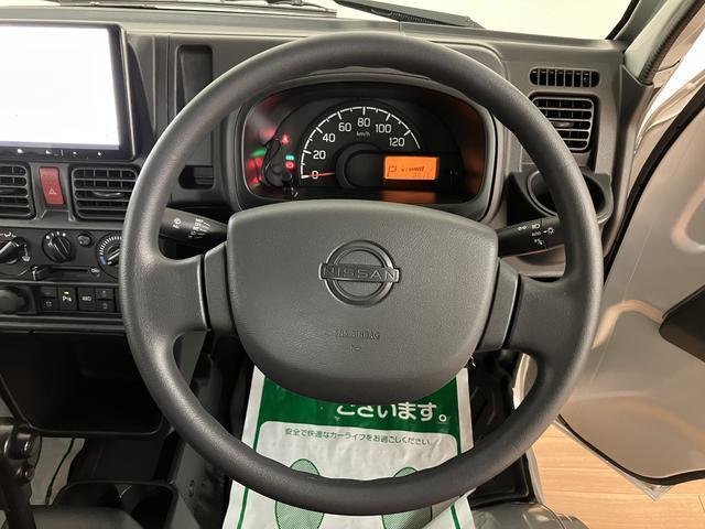 クリッパートラックＧＸ　パートタイム４ＷＤ／ナビ／ドラレコ／ＬＥＤヘッドライト令和６年式／走行０．６万キロ／パートタイム４ＷＤ／ナビ／ドラレコ／ＬＥＤヘッドライト／衝突軽減ブレーキ／キーレスエントリー／パワーウィンド／電動格納式ドアミラー／オートライト（大阪府）の中古車
