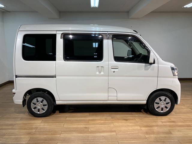 ピクシスバンクルーズターボ　ＳＡIII／７インチナビ／マット／バイザー７インチナビ／ドライブレコーダー／マット／ワイドバイザー／キーレスエントリー／電動格納ミラー／ＬＥＤヘッドランプ／マニュアルエアコン（大阪府）の中古車