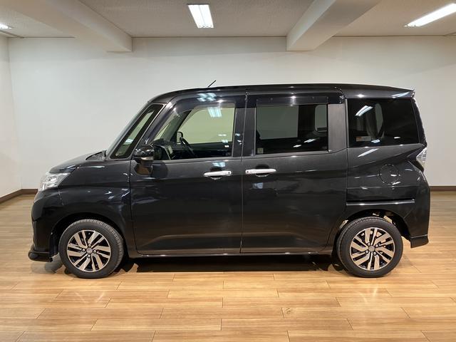 トールカスタムＧ　ＳＡII　　９インチナビ／ＥＴＣ／平成２９年式／走行６．４万キロ／車検整備付き／９インチナビ／ＥＴＣ／両側パワースライドドア／キーフリー／ＬＥＤヘッドライト／衝突軽減ブレーキ／フォグランプ／クルーズコントロール／オートライト（大阪府）の中古車