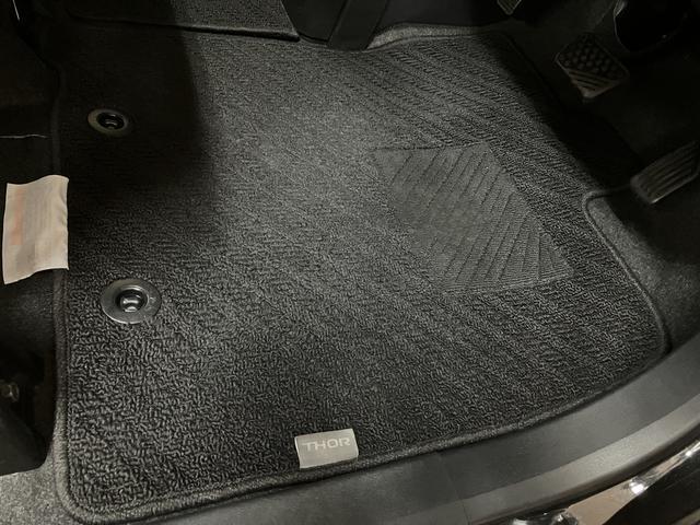 トールカスタムＧ　ＳＡII　　９インチナビ／ＥＴＣ／平成２９年式／走行６．４万キロ／車検整備付き／９インチナビ／ＥＴＣ／両側パワースライドドア／キーフリー／ＬＥＤヘッドライト／衝突軽減ブレーキ／フォグランプ／クルーズコントロール／オートライト（大阪府）の中古車