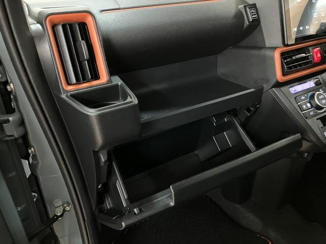 タントファンクロスターボ／令和５年式／走行１９０００キロ９インチディスプレイオーディオ／バックカメラ／前後ドラレコ／ＥＴＣ／電子パーキング／ブレーキホールド／本革巻ステアリング／ＬＥＤヘッドランプ／オートライト／オートエアコン／運転席・助手席シートヒーター（大阪府）の中古車