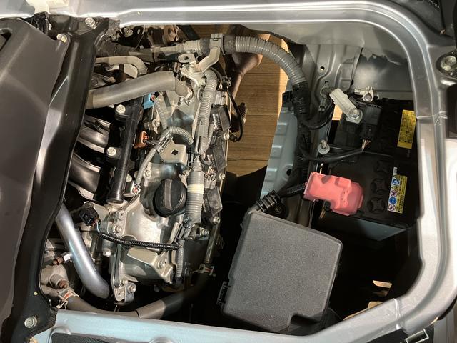 ハイゼットカーゴスペシャル 2WD/CVT/令和4年式/走行4.1万キロ令和4年式/走行4.1万キロ/2WD/CVT/AM、FMラジオ/車検整備付き/ラバーマット/バイザー/衝突軽減ブレーキ/アシストグリップ/アイドリングストップ/(大阪府)の中古車