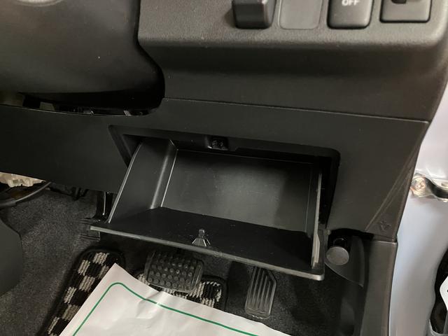 ミラココアココアX/7インチナビ/オートエアコン/キーフリー1年間走行距離無制限保証/車検整備渡し/走行5.8万km/平成25年式/アイドリングストップ/シートリフター/フルセグテレビ/ハロゲンヘッドライト/マット/バイザー(大阪府)の中古車