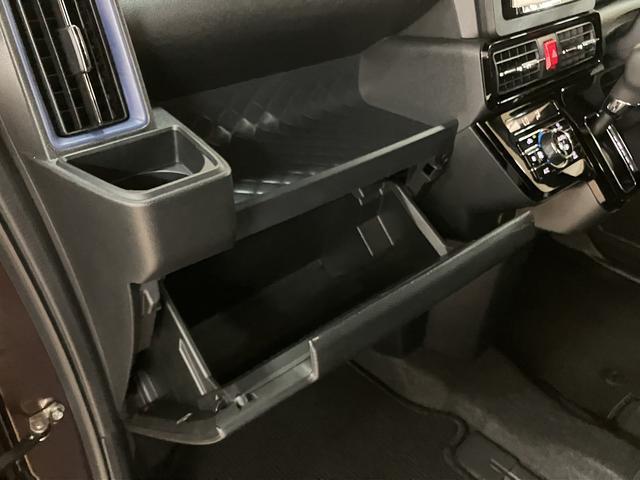 タントカスタムＸ／ナビ／ドラレコ／バックカメラ／ＥＴＣ／１年保証／車検整備渡し／両側電動スライドドア／障害物センサー／カーテンエアバッグ／サイドエアバッグ／ＬＥＤヘッドライト＆フォグランプ／スマートキー／シートヒーター／プッシュスタート／Ｂｌｕｅｔｏｏｔｈ／ＵＳＢ／（大阪府）の中古車