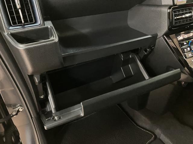 タントカスタムＲＳ／１年間走行距離無制限保証／車検整備渡し／１０インチナビ／バックカメラ／ＥＴＣ／両側パワースライドドア／ＬＥＤヘッドライト・フォグランプ／オートライト／オートハイビーム／前席シートヒーター／キーフリー／オートエアコン／走行２．３万ｋｍ（大阪府）の中古車