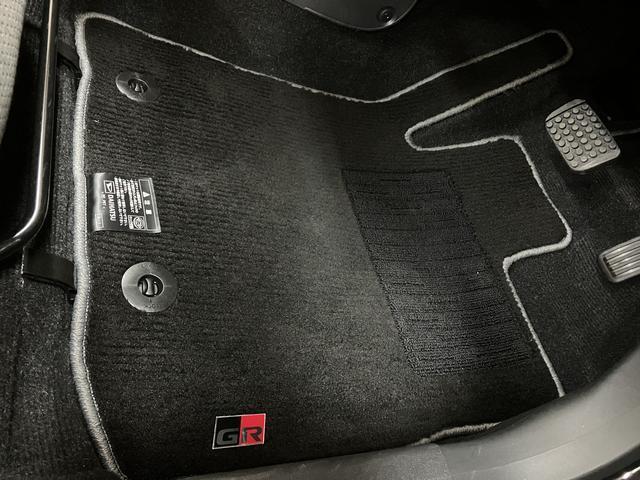 コペンGR スポーツ 元試乗車/BBSアルミ/専用レカロシート元試乗車/令和7年式/走行0.2万キロ/ターボ車/オーディオレス/16インチBBSアルミホイール/専用ショックアブソーバー/専用ステアリング/専用レカロシート/専用メーター/LEDヘッドライト/(大阪府)の中古車