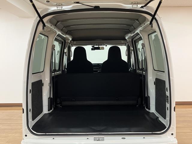 ハイゼットカーゴＤＸ／走行３．４万キロ／１年保証／車検整備渡し／ドラレコ／パワーウインドウ／キーレス／ＥＴＣ／アイドリングストップ／ＣＤ／ＦＭ＆ＡＭラジオ／車検整備付き／ドラレコ／令和２年式／走行３．４万キロ／（大阪府）の中古車