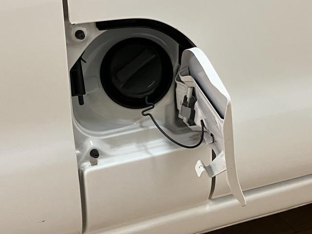 ハイゼットカーゴＤＸ／走行３．４万キロ／１年保証／車検整備渡し／ドラレコ／パワーウインドウ／キーレス／ＥＴＣ／アイドリングストップ／ＣＤ／ＦＭ＆ＡＭラジオ／車検整備付き／ドラレコ／令和２年式／走行３．４万キロ／（大阪府）の中古車