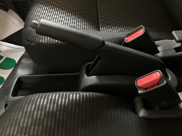 ハイゼットカーゴDX/令和8年式/走行4キロ/4WD/一年保証AM・FMラジオ/撥水ファブリックシート表皮/キーレスエントリー/オーバーヘッドシェルフ/アッパートレイ/オートライト/ユースフルナット/マニュアルエアコン/手引きサイドブレーキ(大阪府)の中古車