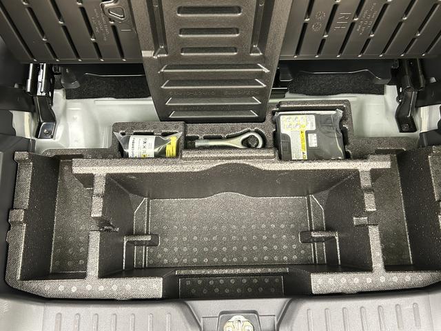 ムーヴキャンバスストライプスG/9インチディスプレイオーディオ/ETC車載器新車保証継承/走行2.6万km/バックカメラ/両側パワースライドドア/前席シートヒーター/ホットカップホルダー/LEDヘッドライト・フォグランプ/オートライト/オートハイビーム/ワイヤレス充電器(大阪府)の中古車