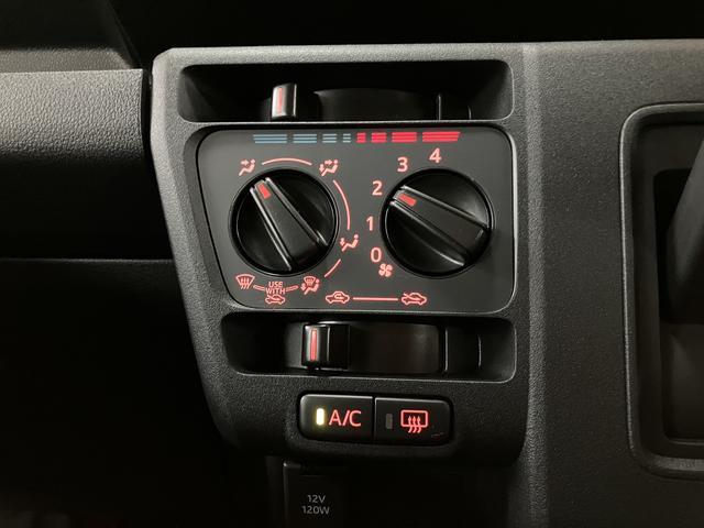 ハイゼットカーゴＤＸ／新車保証継承／走行４ｋｍ／令和８年式／ラジオ／キーレス新車保証継承／走行４ｋｍ／令和８年式／４ＷＤ／ＡＭ・ＦＭラジオ／キーレスエントリー／両側スライドドア／衝突被害軽減ブレーキ／コーナーセンサー／ハロゲンヘッドライト／フロントパワーウィンドウ（大阪府）の中古車