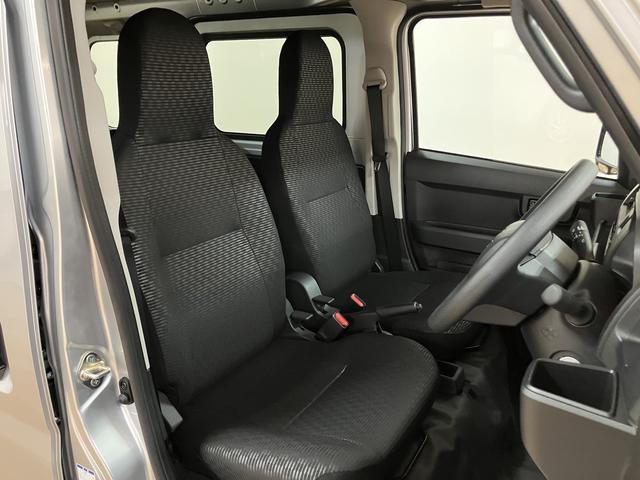 ハイゼットカーゴＤＸ／新車保証継承／走行４ｋｍ／令和８年式／ラジオ／キーレス新車保証継承／走行４ｋｍ／令和８年式／４ＷＤ／ＡＭ・ＦＭラジオ／キーレスエントリー／両側スライドドア／衝突被害軽減ブレーキ／コーナーセンサー／ハロゲンヘッドライト／フロントパワーウィンドウ（大阪府）の中古車