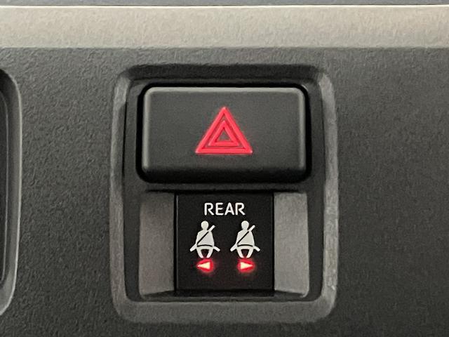 ハイゼットカーゴＤＸ／新車保証継承／走行４ｋｍ／令和８年式／ラジオ／キーレス新車保証継承／走行４ｋｍ／令和８年式／４ＷＤ／ＡＭ・ＦＭラジオ／キーレスエントリー／両側スライドドア／衝突被害軽減ブレーキ／コーナーセンサー／ハロゲンヘッドライト／フロントパワーウィンドウ（大阪府）の中古車