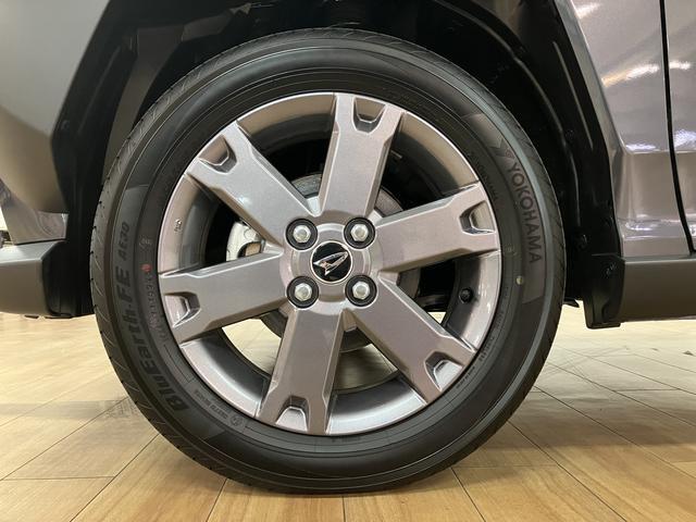 タフトＧ　ダーククロムベンチャー　元試乗車／走行１１３キロ元試乗車／令和７年式／走行１１３キロ／新車保証継承／１５インチアルミホイール／キーフリー／ＬＥＤヘッドライト／電動パーキングブレーキ／ホールド機能／カーペットマット／シートヒーター／衝突軽減ブレーキ／（大阪府）の中古車