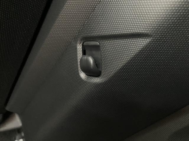 タフトＧ　ダーククロムベンチャー　元試乗車／走行１１３キロ元試乗車／令和７年式／走行１１３キロ／新車保証継承／１５インチアルミホイール／キーフリー／ＬＥＤヘッドライト／電動パーキングブレーキ／ホールド機能／カーペットマット／シートヒーター／衝突軽減ブレーキ／（大阪府）の中古車