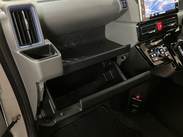 タントカスタムＲＳセレクション／９インチナビ／全方位カメラ／ＥＴＣ前後ドラレコ／クルコン／ターボ車／両側電動スライドドア／カーテンエアバッグ／サイドエアバッグ／プッシュスタート／シートヒーター／障害物センサー／衝突軽減ブレーキ／横滑り防止装置／スマートキー／（大阪府）の中古車