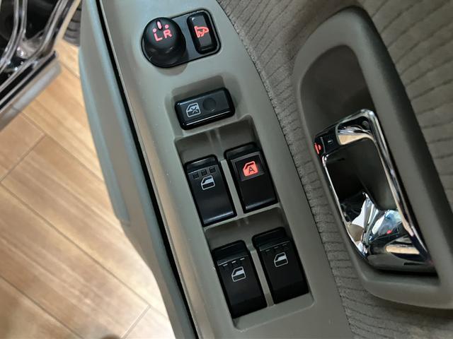 アトレーワゴンカスタムターボＲＳリミテッド　平成２９年式／走行６．０万キロターボ車／平成２９年式／走行６．０万キロ／片側パワースライドドア／ＣＤステレオ／アルミホイール／ＨＩＤヘッドライト／トップシェイドガラス／オートエアコン／キーレスエントリー（大阪府）の中古車