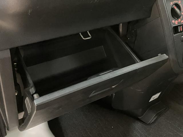 ハイゼットカーゴデラックスSAIII/車検整備渡し/1年保証/キーレス/パワーウインドウ/LEDヘッドライト/衝突軽減ブレーキ/横滑り防止装置/アイドリングストップ/FM&AMラジオ/オートハイビーム/トップシェイドガラス/(大阪府)の中古車