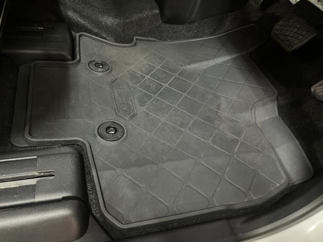 タントカスタムＲＳセレクショ／９インチナビ／前後ドラレコ／１年間走行距離無制限保証／走行２．４万ｋｍ／バックカメラ／ＥＴＣ／クルーズコントロール／前席シートヒーター／両側パワースライドドア／ＬＥＤヘッドライト・フォグランプ／オートライト／オートハイビーム（大阪府）の中古車