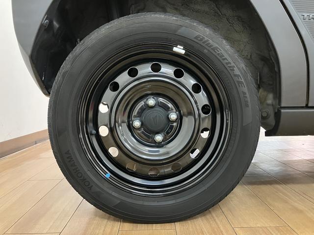 タフトＸ　純正ナビ／後席モニター／前後ドラレコ／バックカメラ令和４年式／走行５．５万キロ／車検整備付き／純正ナビ（ＮＭＺＫ−Ｗ７２Ｄ）／バックカメラ／後席モニター／前後ドラレコ／ＥＴＣ／ＬＥＤヘッドライト／衝突軽減ブレーキ／キーフリー３本／（大阪府）の中古車