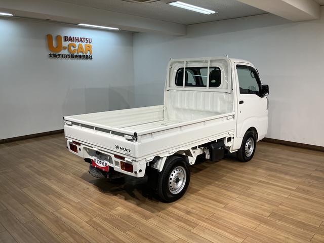 ハイゼットトラックスタンダード／２ＷＤ／５ＭＴ／ＡＭ・ＦＭラジオ／ラバーマット１年間走行距離無制限保証／走行１．８万ｋｍ／２ＷＤ／５ＭＴ／ＡＭ・ＦＭラジオ／ラバーマット／バイザー／エアコン／パワステ／ハロゲンフォグライト（大阪府）の中古車
