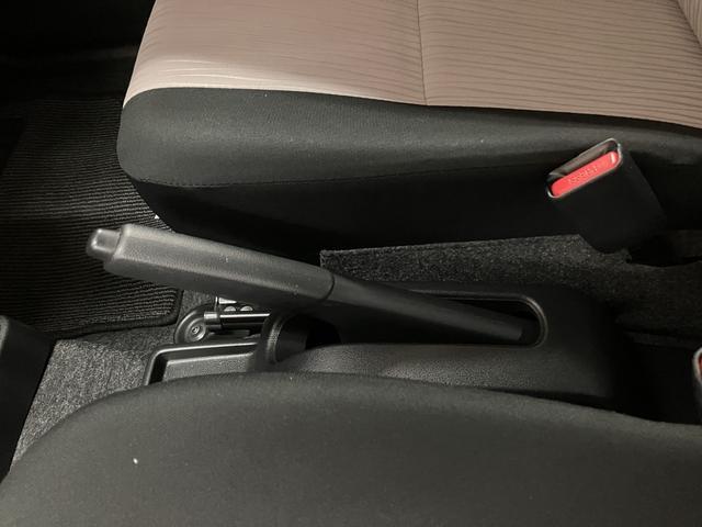 ミライースＸ　ＳＡIII　ナビ／ドラレコ／ＬＥＤヘッドライト／平成２９年式／走行２．６万キロ／車検整備付き／ナビ（ＭＤＶ−Ｄ４０７ＢＴＷ）／ドラレコ／ＬＥＤヘッドライト／衝突軽減ブレーキ／キーレスエントリー／コーナーセンサー／電動格納ドアミラー（大阪府）の中古車