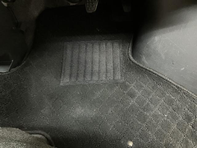 ハイゼットカーゴクルーズSAIII/1年保証/車検整備渡し/ナビ/ETC/バックカメラ/ビジネスパック/電動格納ミラー/パワーウインドウ/キーレス/LEDヘッドライト/障害物センサー/衝突軽減ブレーキ/横滑り防止装置/アイドリングストップ/オートハイビーム/フルフラット/(大阪府)の中古車