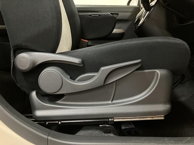 ブーンシルク　ＳＡIII／７インチナビ／パノラマモニター／ＥＴＣ新車保証継承／走行０．３万ｋｍ／７インチナビ／パノラマモニター／ＥＴＣ／ＬＥＤヘッドライト／オートライト／オートハイビーム／コーナーセンサー／ＵＳＢソケット／キーフリー／オートエアコン／車検整備渡し（大阪府）の中古車