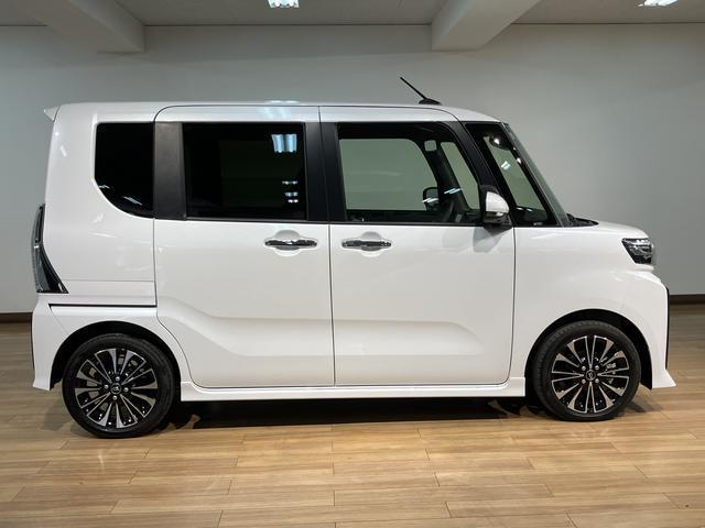 タントカスタムRS 令和7年式/走行0.3万キロ/純正ナビ令和7年式/走行0.3万キロ/25年モデル純正ナビ(NMZK−W75DE)/ターボ/パノラマモニター/キーフリー/電動パーキングブレーキ/ホールド機能/LEDヘッドライト/シートヒーター(大阪府)の中古車
