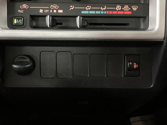 ハイゼットトラックハイルーフ/1年走行距離無制限保証/ナビ/5MT/2WD/ハイルーフ/ナビ/5MT/2WD/1年間走行距離無制限保証/ナビ/Bluetooth/CD再生/FM&AMラジオ/ワンセグテレビ/エアコン/パワステ/DVD再生/USB接続/ゲートプロテクター/(大阪府)の中古車