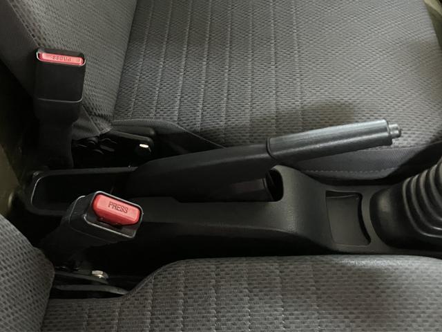 ハイゼットトラックハイルーフ/1年走行距離無制限保証/ナビ/5MT/2WD/ハイルーフ/ナビ/5MT/2WD/1年間走行距離無制限保証/ナビ/Bluetooth/CD再生/FM&AMラジオ/ワンセグテレビ/エアコン/パワステ/DVD再生/USB接続/ゲートプロテクター/(大阪府)の中古車