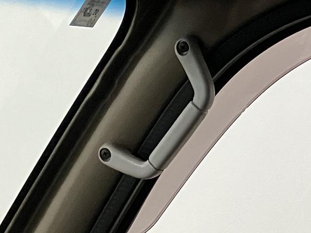 ハイゼットトラックハイルーフ/1年走行距離無制限保証/ナビ/5MT/2WD/ハイルーフ/ナビ/5MT/2WD/1年間走行距離無制限保証/ナビ/Bluetooth/CD再生/FM&AMラジオ/ワンセグテレビ/エアコン/パワステ/DVD再生/USB接続/ゲートプロテクター/(大阪府)の中古車