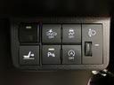 ナビ（ＮＭＺＫ−Ｗ７０Ｄ）／ＣＤ／ＤＶＤ／Ｂｌｕｅｔｏｏｔｈ／ＵＳＢ／バックカメラ／前後ドラレコ／ＥＴＣ／キーフリー／ＬＥＤヘッドライト／衝突軽減ブレーキ／パワースライドドア／ＬＥＤヘッドライト／（大阪府）の中古車