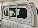 エアコン／パワステ／２ＷＤ／３ＡＴ／平成２８年式／走行１．１万キロ／荷台マット／点検整備付き／テールゲートチェーン／バイザー（大阪府）の中古車