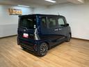 令和２年式／走行０．８万キロ／９インチナビ／Ｂｌｕｅｔｏｏｔｈ／ＣＤ／ＤＶＤ／フルセグ／パノラマモニター／前後ドラレコ／ＥＴＣ／ＡＣＣ／駐車支援／両側パワースライドドア／キーフリー（大阪府）の中古車