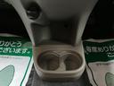 平成２１年式／走行６．７万キロ／車検整備付き／ＣＤステレオ／電動格納式ドアミラー／キーレスエントリー／シートリフター／（大阪府）の中古車