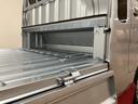 荷台作業灯／テールゲートチェーン／マッドフラップ／フォグランプ／シートリクライニング／ＣＤチューナー／エアコン／パワステ／１年保証／（大阪府）の中古車