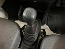 １年間走行距離無制限保証／走行１．８万ｋｍ／２ＷＤ／５ＭＴ／ＡＭ・ＦＭラジオ／ラバーマット／バイザー／エアコン／パワステ／ハロゲンフォグライト（大阪府）の中古車