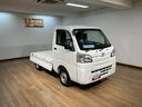 １年間走行距離無制限保証／走行１．８万ｋｍ／２ＷＤ／５ＭＴ／ＡＭ・ＦＭラジオ／ラバーマット／バイザー／エアコン／パワステ／ハロゲンフォグライト（大阪府）の中古車