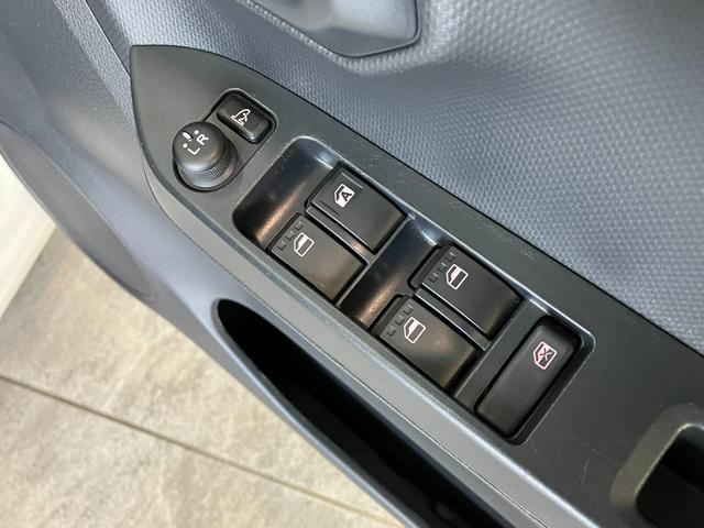 ミライースＸ　ＳＡ３　ＬＥＤ　キーレス　電動格納ミラー追突被害軽減ブレーキ　スマアシ３　コーナーセンサー　ＬＥＤライト　キーレス　エコアイドル　ＣＤステレオ　ＡＵＸ端子　電動格納式ドアミラー（滋賀県）の中古車