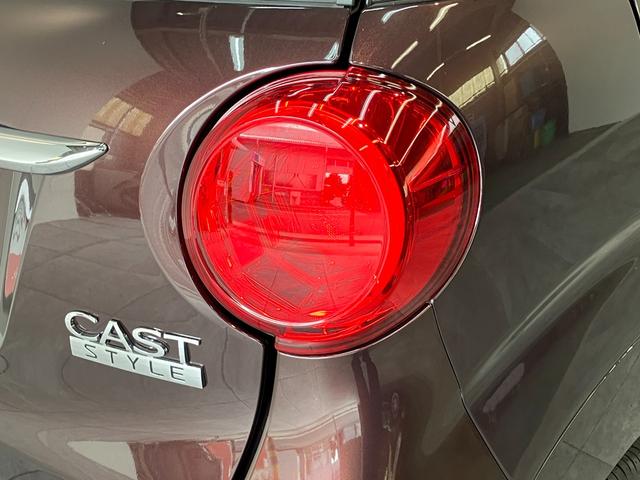 キャストスタイルＧ　ＶＳ　ＳＡ３　フルセグナビ　パノラマカメラ衝突被害軽減ブレーキ　スマアシ３　フルセグナビ　パノラマカメラ　ＤＶＤ再生　Ｂｌｕｅｔｏｏｔｈ　ＵＳＢ　前後ドラレコ　前席シートヒーター　ＬＥＤ　オートライト　オートエアコン　スマートキー（滋賀県）の中古車