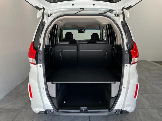 フリード＋Ｇ・ホンダセンシング　９型ナビ　レーダークルコン追突被害軽減ブレーキ　スマートキー　前席シートヒーター　９型フルセグナビ　ＤＶＤ　Ｂｌｕｅｔｏｏｔｈ　ＵＳＢ　ＭＳＶ　ナビ連動ドラレコ　レーダークルーズコントロール　両側電動スライドドア（滋賀県）の中古車