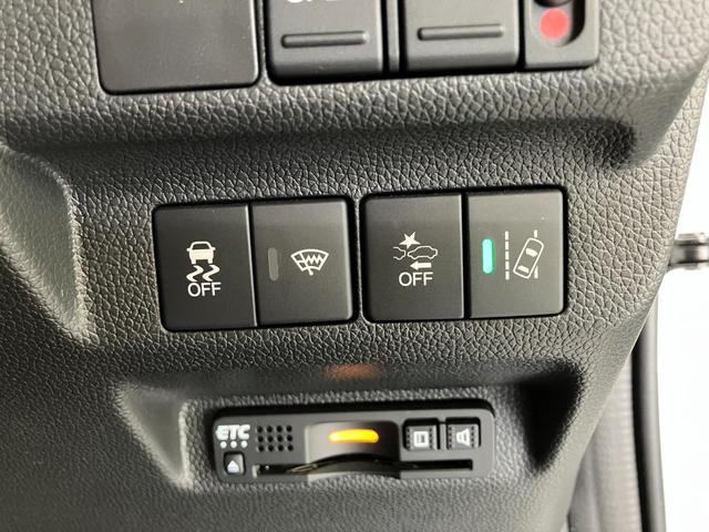 フリード＋Ｇ・ホンダセンシング　９型ナビ　レーダークルコン追突被害軽減ブレーキ　スマートキー　前席シートヒーター　９型フルセグナビ　ＤＶＤ　Ｂｌｕｅｔｏｏｔｈ　ＵＳＢ　ＭＳＶ　ナビ連動ドラレコ　レーダークルーズコントロール　両側電動スライドドア（滋賀県）の中古車