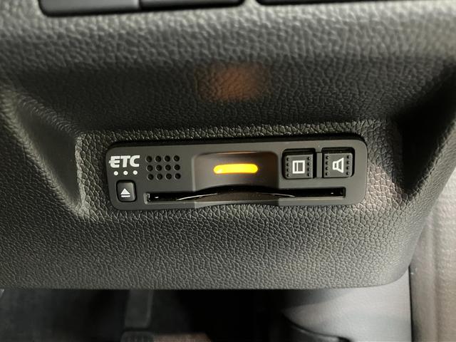 フリード＋Ｇ・ホンダセンシング　９型ナビ　レーダークルコン追突被害軽減ブレーキ　スマートキー　前席シートヒーター　９型フルセグナビ　ＤＶＤ　Ｂｌｕｅｔｏｏｔｈ　ＵＳＢ　ＭＳＶ　ナビ連動ドラレコ　レーダークルーズコントロール　両側電動スライドドア（滋賀県）の中古車