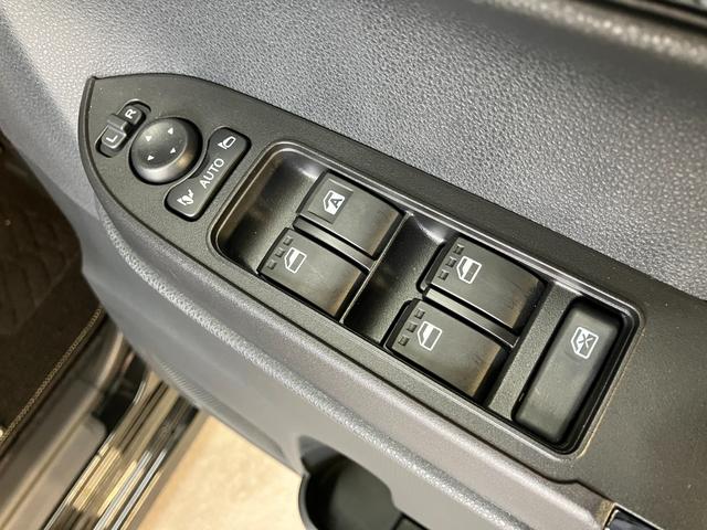 タントカスタムＲＳ　ターボ　フルセグナビ　バックカメラ衝突被害軽減ブレーキ　コーナーセンサー　フルセグナビ　Ｂｌｕｅｔｏｏｔｈ　ＤＶＤ再生　ＵＳＢ　バックカメラ　両側電動スライドドア　前席シートヒーター　ＬＥＤ　オートライト　スマートキー　エコアイドル（滋賀県）の中古車