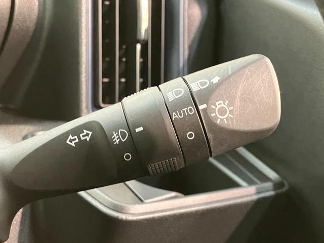 タントカスタムＲＳ　ターボ　フルセグナビ　バックカメラ衝突被害軽減ブレーキ　コーナーセンサー　フルセグナビ　Ｂｌｕｅｔｏｏｔｈ　ＤＶＤ再生　ＵＳＢ　バックカメラ　両側電動スライドドア　前席シートヒーター　ＬＥＤ　オートライト　スマートキー　エコアイドル（滋賀県）の中古車