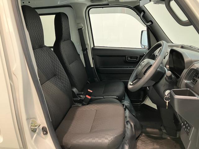 ハイゼットカーゴDX 4WD CVT コーナーセンサー ドラレコ キーレス衝突被害軽減ブレーキ スマアシ コーナーセンサー 前席パワーウインドウ AM/FMステレオ 両側スライドドア オートライト マニュアルレベリング パートタイム4WD(滋賀県)の中古車