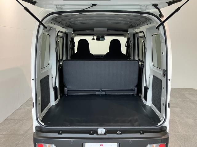 ハイゼットカーゴDX 4WD CVT コーナーセンサー ドラレコ キーレス衝突被害軽減ブレーキ スマアシ コーナーセンサー 前席パワーウインドウ AM/FMステレオ 両側スライドドア オートライト マニュアルレベリング パートタイム4WD(滋賀県)の中古車