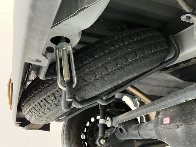 ハイゼットカーゴDX 4WD CVT コーナーセンサー ドラレコ キーレス衝突被害軽減ブレーキ スマアシ コーナーセンサー 前席パワーウインドウ AM/FMステレオ 両側スライドドア オートライト マニュアルレベリング パートタイム4WD(滋賀県)の中古車